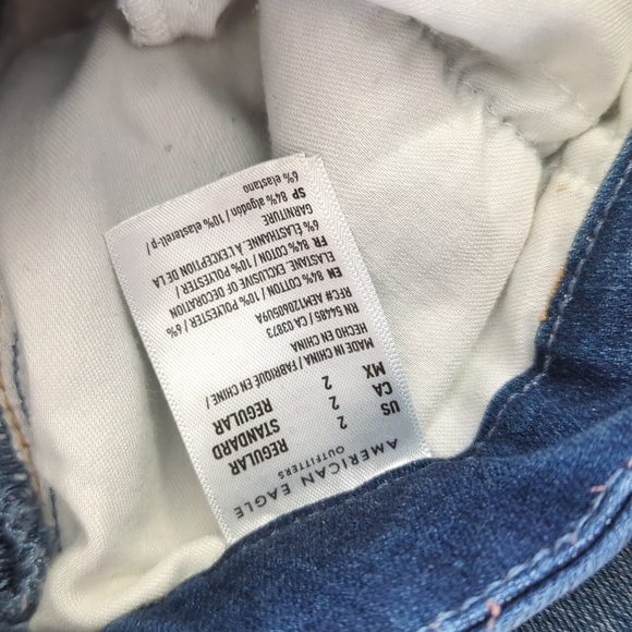 American Eagle Distressed Dark Wash Curvy Hi Rise Jegging Blue Jean Size 2 - Picture 5 of 8